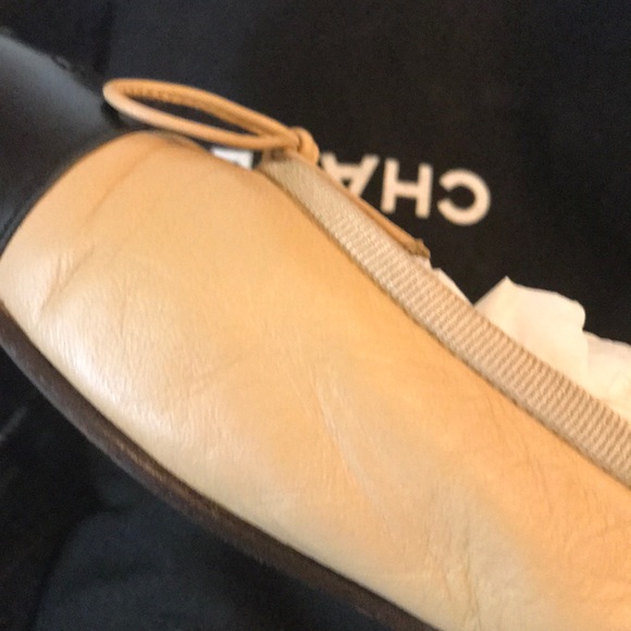 ***sold***Tan and black Authentic Chanel Flats 36 - Picture 7 of 8